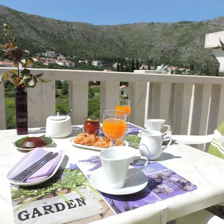 Apartment By The Sea Mali Zaton (Dubrovnik-Neretva)